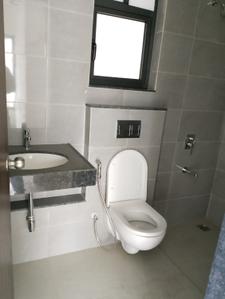 Image of 960 Sq.ft 2 BHK Apartment / Flat for sale in Shapoorji Pallonji Sensorium Phase II, Bhoirwadi, Pune for Rs. 9500000
