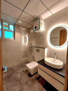 Bathroom Image of 3785 Sq.ft 5 BHK Apartment / Flat for sale in Green Lotus Utsav, Nabha Zirakpur for Rs. 44500000