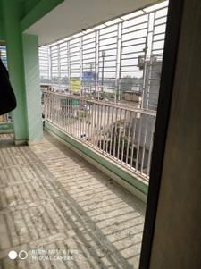 Living Room Image of 1000 Sq.ft 2 BHK Apartment / Flat for sale in Tangra Kolkata for Rs. 6000000