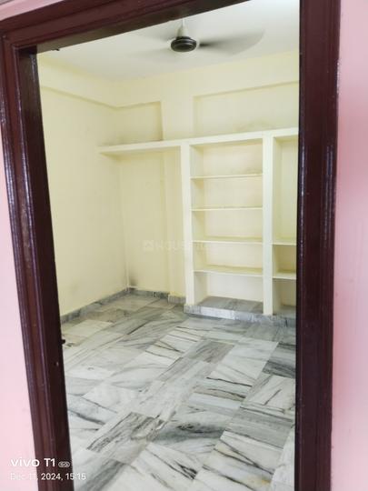 Sri Ganapathi nilayam Izzath nagar beside quality poultry chicken center  Bedroom 1