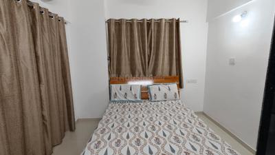 Bedroom Image of 1200 Sq.ft 2 BHK Apartment / Flat for rent in Avadh Utopia, Panchavati Nashik for Rs. 25000