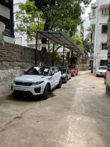 Image of 900 Sq.ft 2 BHK Apartment / Flat for sale in Juhu, Mumbai for Rs. 30000000