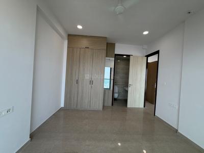 Bedroom Image of 1680 Sq.ft 4 BHK Apartment / Flat for sale in Adani Ten BKC, Bandra East Mumbai for Rs. 95000000