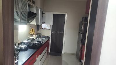 Kitchen Image of 1300 Sq.ft 2.5 BHK Apartment / Flat for rent in Jhaveri Silver Lake Vista, New Rani Bagh Indore for Rs. 32000