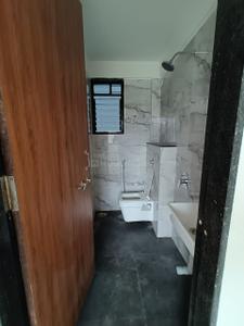 Bathroom Image of 1100 Sq.ft 3 BHK Apartment / Flat for sale in Roongta Meridian, Sadguru Nagar Nashik for Rs. 7000000