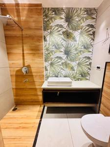 Bathroom Image of 2600 Sq.ft 3.5 BHK Duplex for sale in GTM The Capital Phase 1, Sahastradhara Road Dehradun for Rs. 17000000