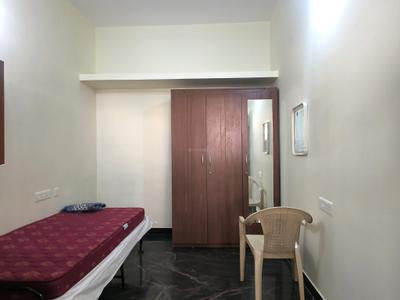 Bedroom Image of 175 Sq.ft 1 RK Independent House for rent in Domlur Layout Bengaluru for Rs. 15500