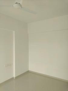 Bedroom Image of 950 Sq.ft 3 BHK Apartment / Flat for sale in Hiranandani Highland A B C D And E Wing, Powai Mumbai for Rs. 42000000