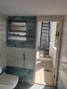 Bathroom Image of 700 Sq.ft 1 BHK Builder Floor for rent in Durgapura Jaipur for Rs. 10000