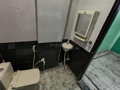 Bathroom Image of 500 Sq.ft 2 BHK Independent House for rent in Najafgarh New Delhi for Rs. 10000
