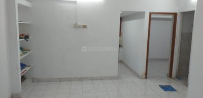 Balcony Image of 735 Sq.ft 2 BHK Apartment / Flat for rent in  Prashanth Manor, Vadapalani Chennai for Rs. 15000
