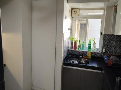 Kitchen Image of 985 Sq.ft 2 BHK Apartment / Flat for sale in Lodha Amara, Kolshet Thane for Rs. 9400000