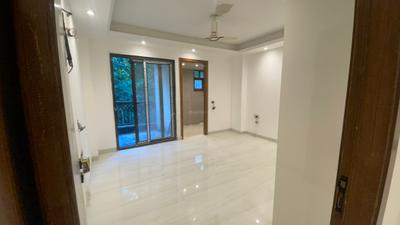 Bedroom Image of 1800 Sq.ft 4 BHK Apartment / Flat for sale in Satbari New Delhi for Rs. 16000000