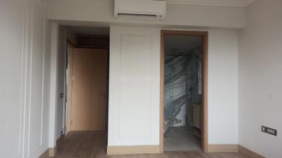 Bedroom Image of 4500 Sq.ft 5 BHK Builder Floor for sale in DLF The Grove, DLF Phase 5 Gurgaon for Rs. 140000000