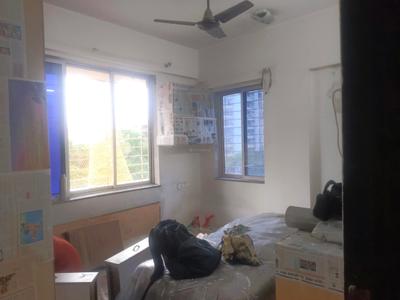 Bedroom Image of 980 Sq.ft 3 BHK Apartment / Flat for rent in Evershine Millennium Paradise, Kandivali East Mumbai for Rs. 69000