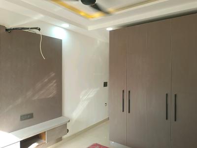 Bedroom Image of 1450 Sq.ft 4 BHK Builder Floor for sale in Deenpur New Delhi for Rs. 12400000
