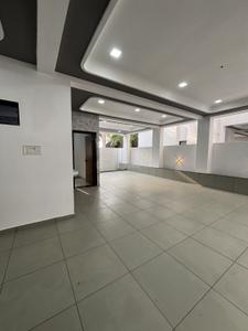 Living Room Image of 3450 Sq.ft 4 BHK Independent House for sale in Jahangir Pura Surat for Rs. 16500000