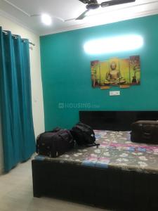 Bedroom Image of 2500 Sq.ft 3 BHK Independent House for rent in Sector 40 Noida for Rs. 45000