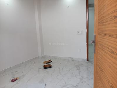 Bedroom Image of 750 Sq.ft 2 BHK Apartment / Flat for sale in Khanpur New Delhi for Rs. 4400000