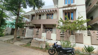 Image of 1578 Sq.ft 5 BHK Independent House for sale in Rehmath Nagar Colony, Rajahmundry for Rs. 41100000