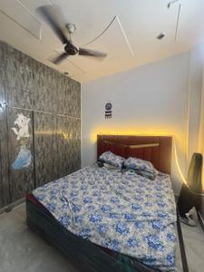 Bedroom Image of 900 Sq.ft 3 BHK Builder Floor for sale in Pitampura New Delhi for Rs. 5000000