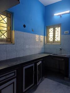 Kitchen Image of 850 Sq.ft 2 BHK Builder Floor for rent in Salt Lake City Kolkata for Rs. 24000