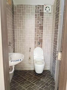 Bathroom Image of 4500 Sq.ft 4.5 BHK Villa for rent in Kolte Patil Green Groves Villa, Upper Kharadi Pune for Rs. 80000