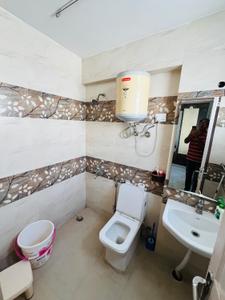 Bathroom Image of 830 Sq.ft 3 BHK Apartment / Flat for sale in Tulip Orange, Sector 70 Gurgaon for Rs. 15500000