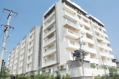 Manikonda Hyderabad Gated Community Flats For Sale In Manikonda