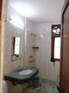 Common Bathroom Image of 1800 Sq.ft 3 BHK Apartment / Flat for rent in Jhelum Arorvansh Apartments, Sector 5 Dwarka New Delhi for Rs. 52000