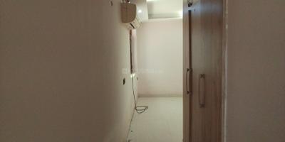 Bedroom Image of 1800 Sq.ft 3 BHK Builder Floor for rent in Mansarover Garden New Delhi for Rs. 48000