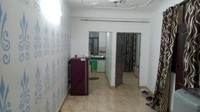 Living Room Image of 792 Sq.ft 2 BHK Builder Floor for rent in Hilltop Apartments, Maidan Garhi New Delhi for Rs. 25000