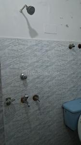 Bathroom Image of 150 Sq.ft 1 RK Villa for rent in Ranjit Nagar Jalandhar for Rs. 5000