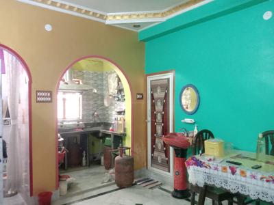 Living Room Image of 1000 Sq.ft 3 BHK Apartment / Flat for sale in Geetanjali Apartment, Nagerbazar Kolkata for Rs. 3500000