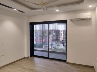 Bedroom Image of 2520 Sq.ft 3 BHK Builder Floor for sale in Sun City, Sector 54 Gurgaon for Rs. 33000000