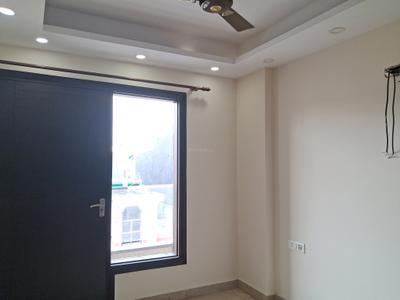 Bedroom Image of 1200 Sq.ft 3 BHK Builder Floor for rent in Paschim Vihar New Delhi for Rs. 38000
