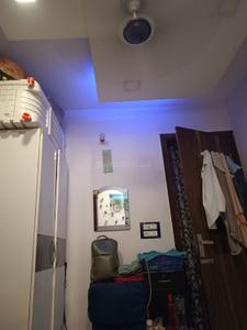 Bedroom Image of 500 Sq.ft 2 BHK Apartment / Flat for sale in Globe Homes, Uttam Nagar New Delhi for Rs. 3200000