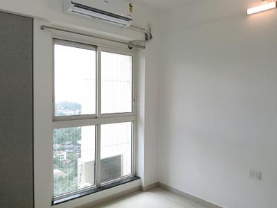 Bedroom Image of 1150 Sq.ft 3 BHK Apartment / Flat for rent in Godrej Emerald, Kasarvadavali Thane for Rs. 45000