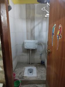 Bathroom Image of 1030 Sq.ft 3 BHK Independent House for sale in Kamta Lucknow for Rs. 6000000