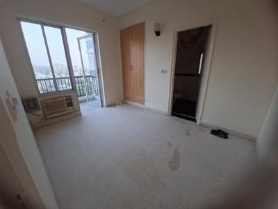 Bedroom Image of 1336 Sq.ft 3 BHK Apartment / Flat for sale in DLF Ridgewood Estate, DLF Phase 4 Gurgaon for Rs. 30000000