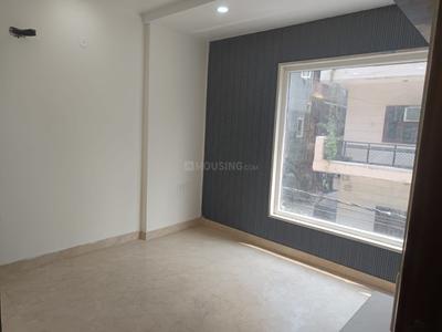 Bedroom Image of 1350 Sq.ft 3 BHK Apartment / Flat for sale in Model Town New Delhi for Rs. 22800000