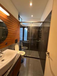 Bathroom Image of 5085 Sq.ft 5 BHK Independent House for sale in Gurukul Ahmedabad for Rs. 72500000