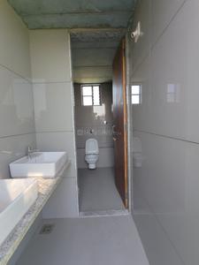 Bathroom Image of 2400 Sq.ft 3 BHK Apartment / Flat for sale in Vastrapur Ahmedabad for Rs. 19200000