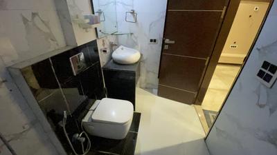 Image of 3600 Sq.ft 5 BHK Independent House for rent in Surajmal Vihar, New Delhi for Rs. 80000