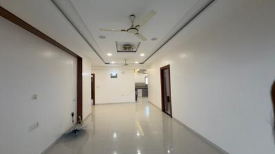 Living Room Image of 2840 Sq.ft 4 BHK Apartment / Flat for rent in Sakar Elite Apex, Mahalakshmi Nagar Indore for Rs. 60000