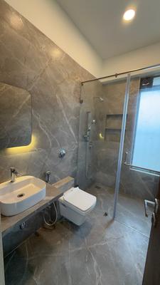Image of 1200 Sq.ft 3 BHK Apartment / Flat for sale in Khar West, Mumbai for Rs. 115000000