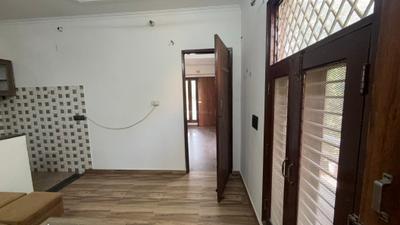 Living Room Image of 700 Sq.ft 1 BHK Builder Floor for rent in Sector 57 Gurgaon for Rs. 25000