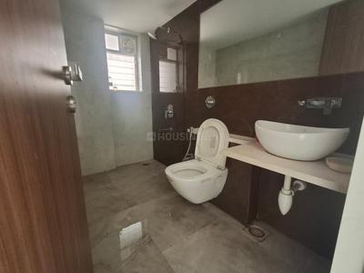Bathroom Image of 1080 Sq.ft 3 BHK Apartment / Flat for sale in Dadar East Mumbai for Rs. 54500000