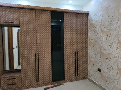 Bedroom Image of 1300 Sq.ft 3 BHK Builder Floor for sale in Indirapuram Ghaziabad for Rs. 12800000