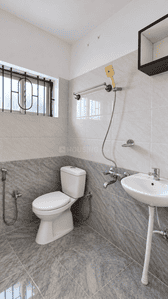 Bathroom Image of 1000 Sq.ft 2 BHK Apartment / Flat for rent in Koppa Gate Bengaluru for Rs. 16000